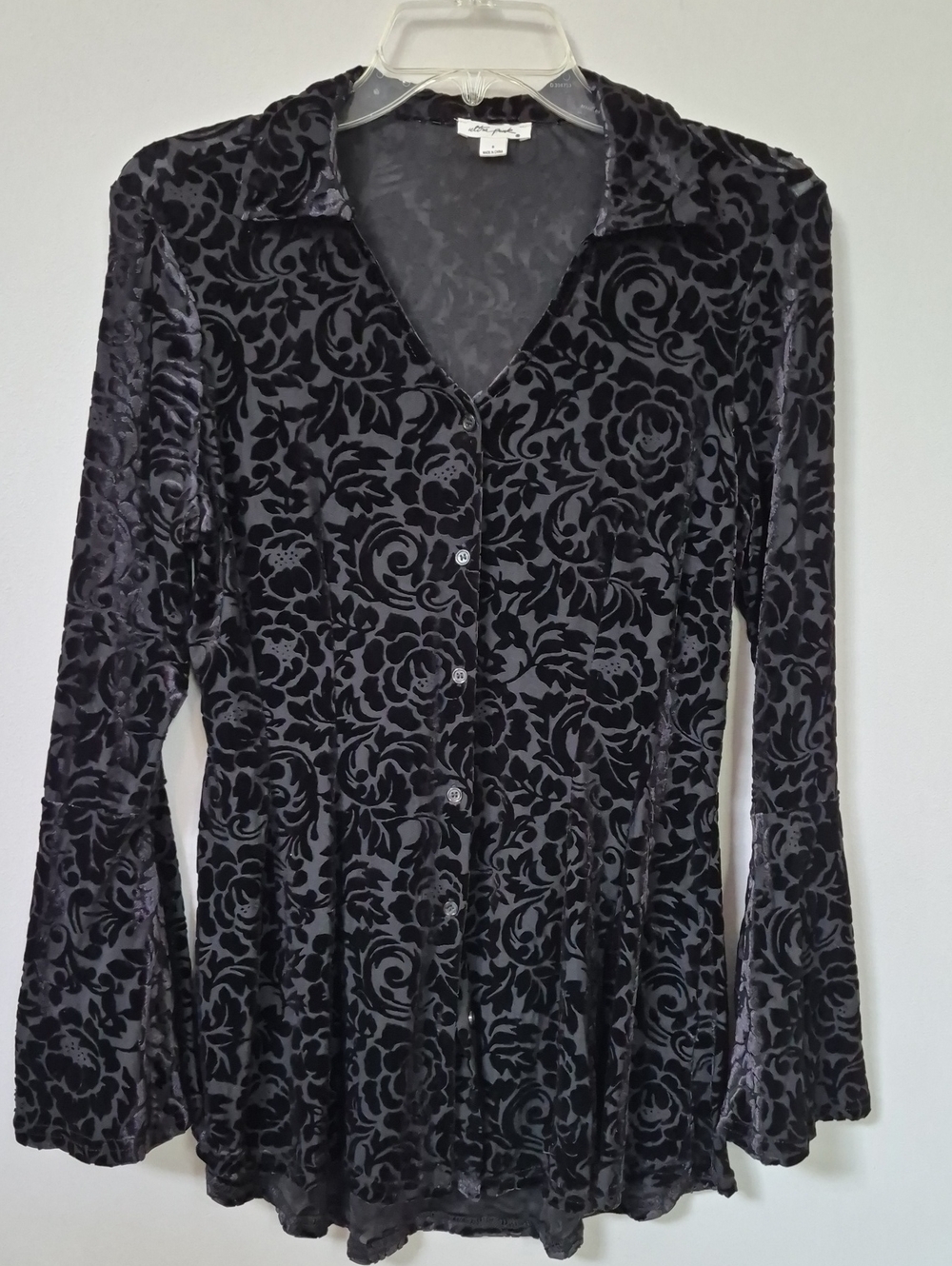 Ultra Pink Black Velvet Burnout Floral Button-Up Top Womens S Whimsygoth Office
